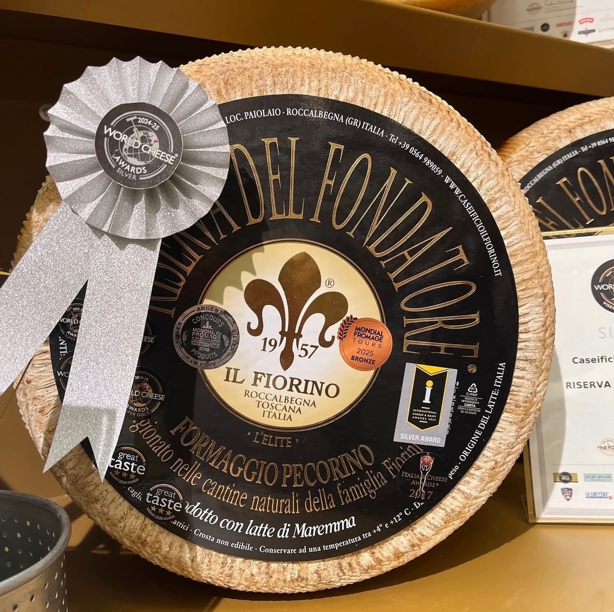 Fiorino Pecorino Grotta dei Fiorini whole form 1.5 kg